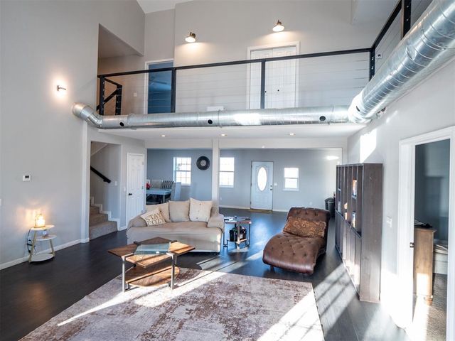 17900 E Wilshire Boulevard, Jones, OK 73049