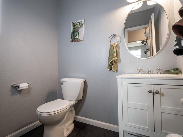 17900 E Wilshire Boulevard, Jones, OK 73049