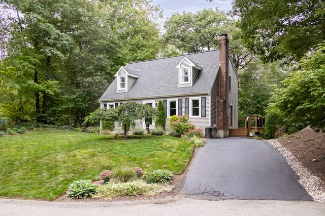 34 Serengeti Dr, North Attleboro, MA 02760