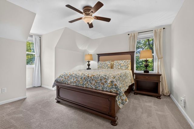 34 Serengeti Dr, North Attleboro, MA 02760