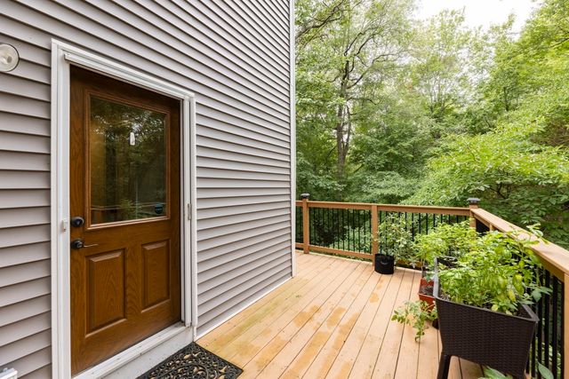 34 Serengeti Dr, North Attleboro, MA 02760