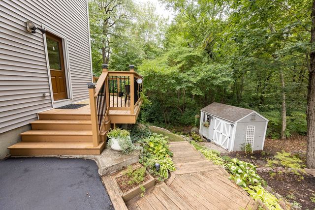 34 Serengeti Dr, North Attleboro, MA 02760