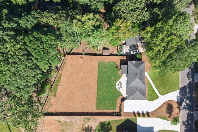 739 Colston Road SW, Marietta, GA 30064