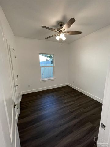 7900 Atilla Ave, Pensacola, FL 32534