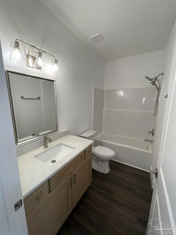 7900 Atilla Ave, Pensacola, FL 32534