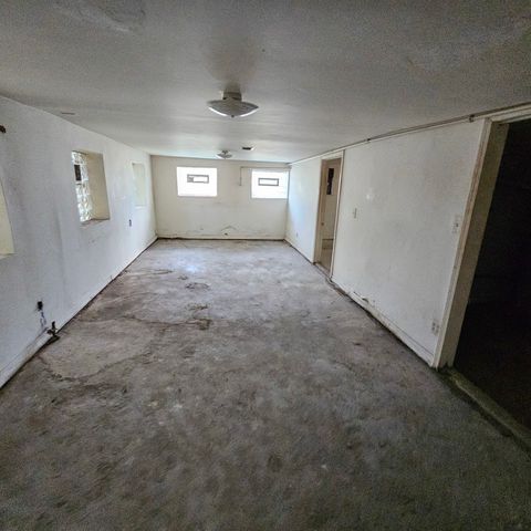 6431 S Racine Avenue, Chicago, IL 60636