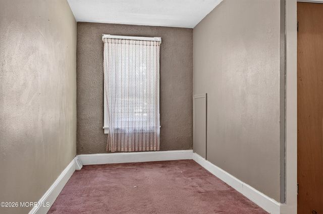 338 Hewitt Street, Trenton, NJ 08611