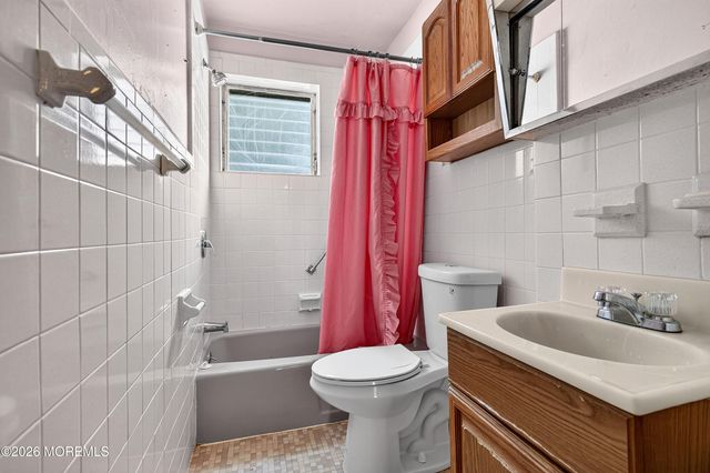 338 Hewitt Street, Trenton, NJ 08611