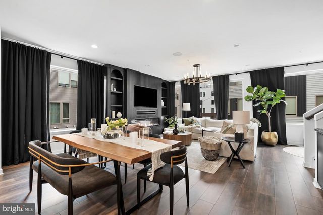 3011 SUNRISE WALK, Philadelphia, PA 19125