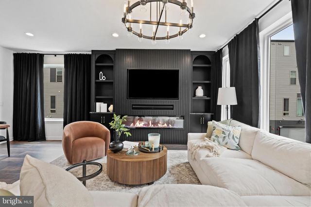 3011 SUNRISE WALK, Philadelphia, PA 19125