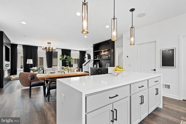 3011 SUNRISE WALK, Philadelphia, PA 19125