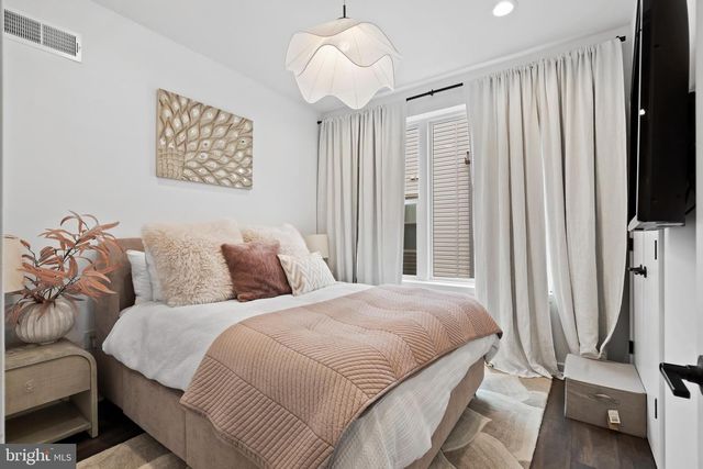 3011 SUNRISE WALK, Philadelphia, PA 19125