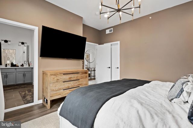 3011 SUNRISE WALK, Philadelphia, PA 19125