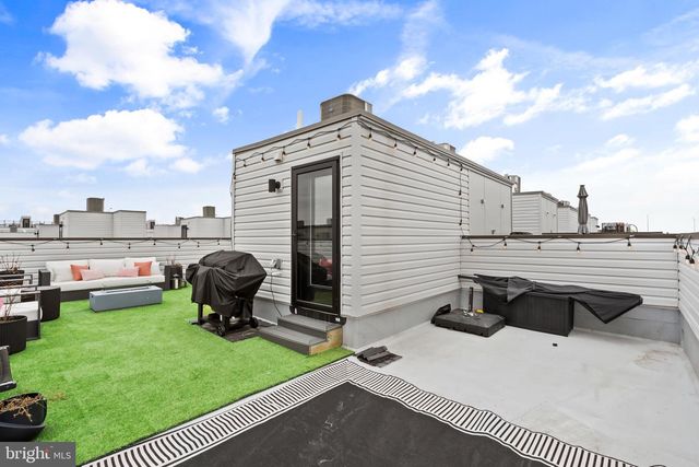 3011 SUNRISE WALK, Philadelphia, PA 19125