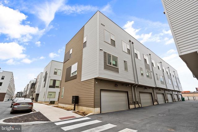 3011 SUNRISE WALK, Philadelphia, PA 19125