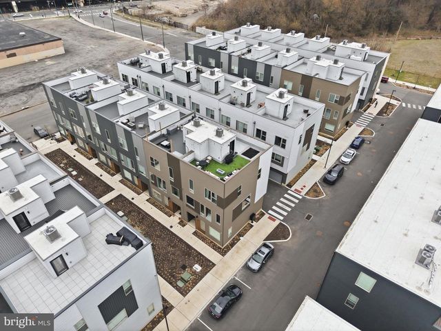 3011 SUNRISE WALK, Philadelphia, PA 19125