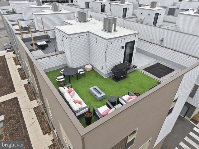 3011 SUNRISE WALK, Philadelphia, PA 19125