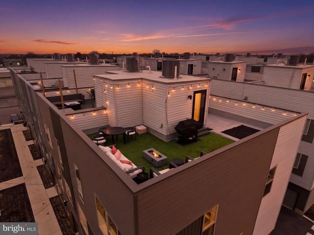 3011 SUNRISE WALK, Philadelphia, PA 19125