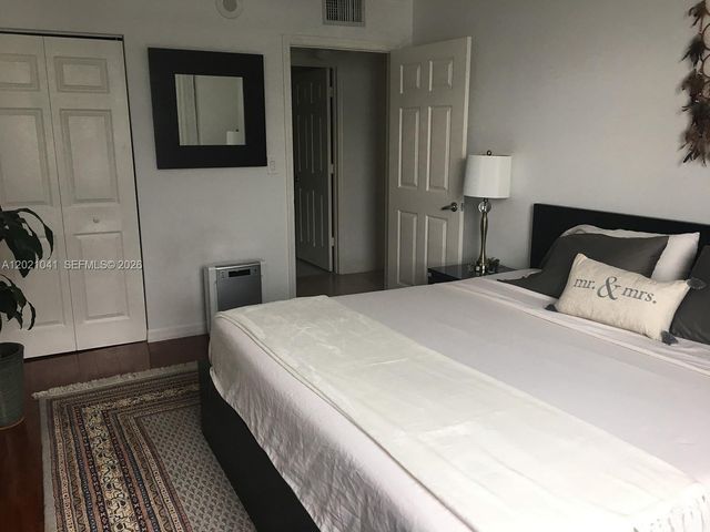 1155 BRICKELL BAY DR 3102, Miami, FL 33131