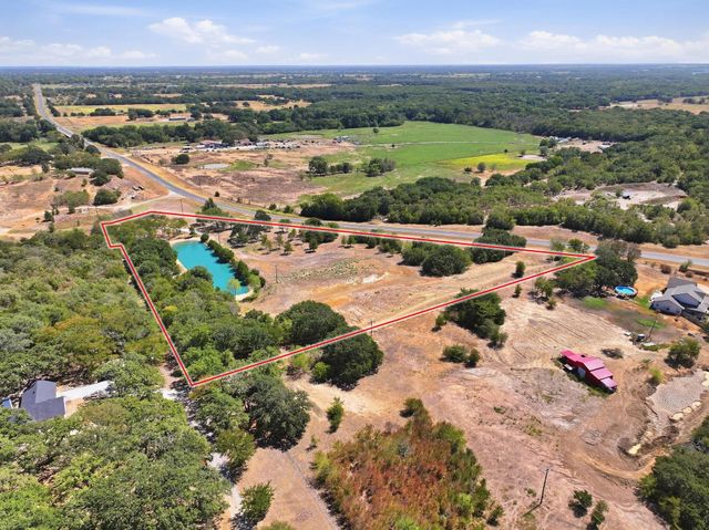 27673 FM 902, Collinsville, TX 76233