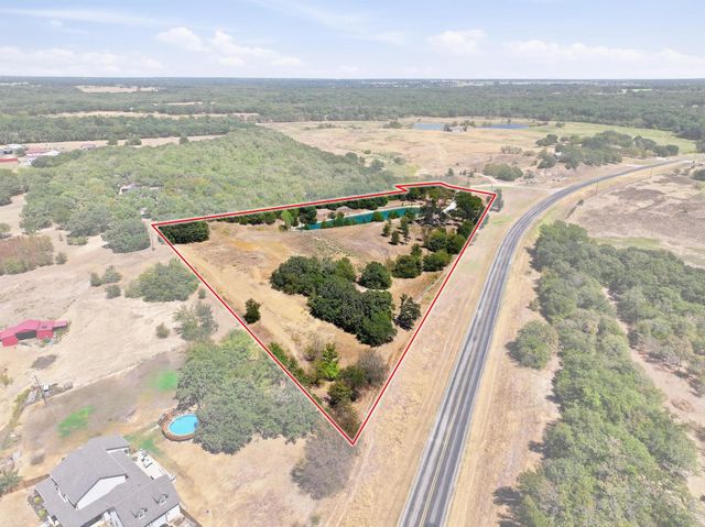 27673 FM 902, Collinsville, TX 76233