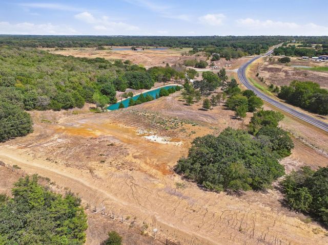 27673 FM 902, Collinsville, TX 76233