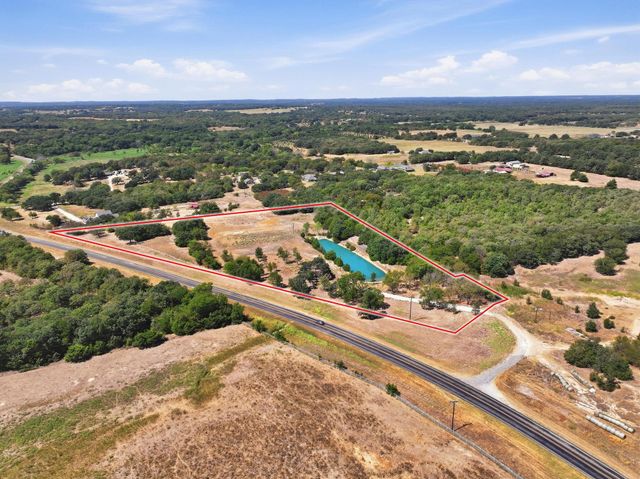 27673 FM 902, Collinsville, TX 76233