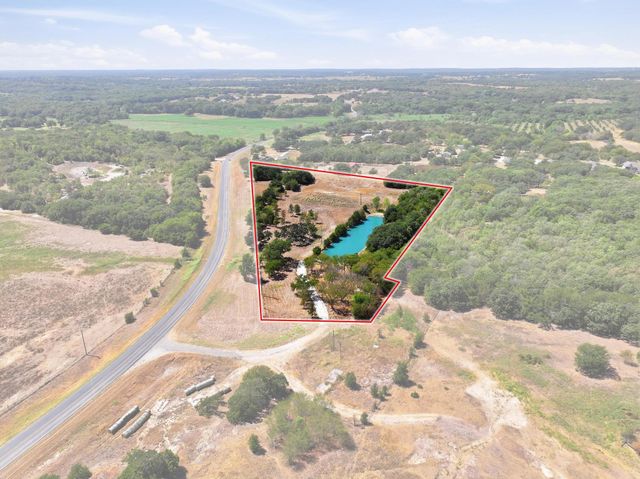 27673 FM 902, Collinsville, TX 76233