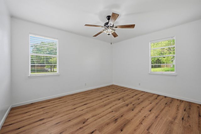 143 N Imperial Drive, Denison, TX 75020