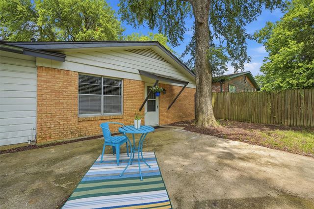 143 N Imperial Drive, Denison, TX 75020