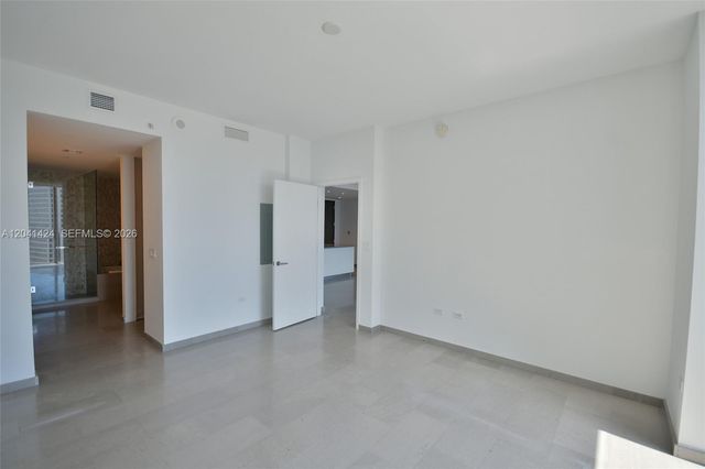 88 SW 7th St 3309, Miami, FL 33130
