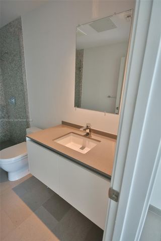 88 SW 7th St 3309, Miami, FL 33130