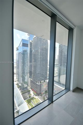 88 SW 7th St 3309, Miami, FL 33130