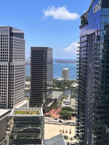 88 SW 7th St 3309, Miami, FL 33130
