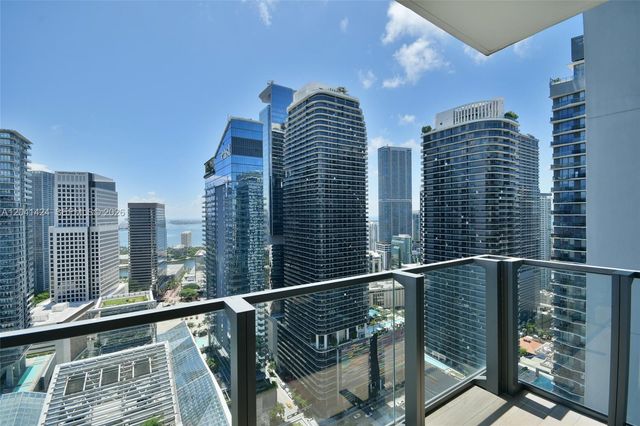 88 SW 7th St 3309, Miami, FL 33130