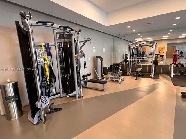 88 SW 7th St 3309, Miami, FL 33130