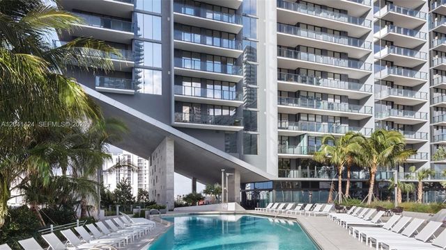 88 SW 7th St 3309, Miami, FL 33130