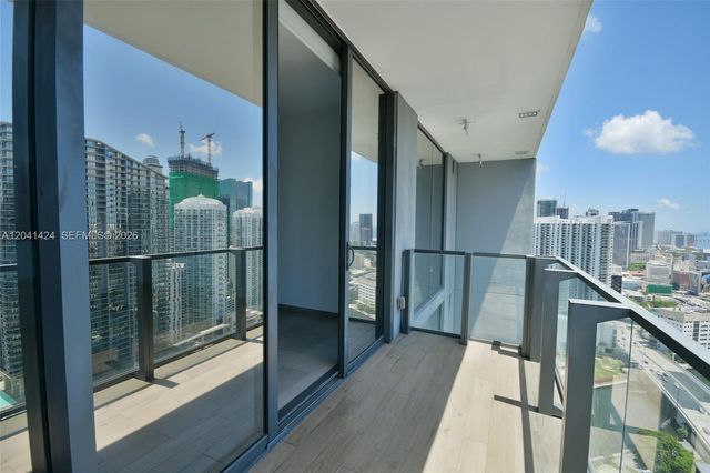 88 SW 7th St 3309, Miami, FL 33130