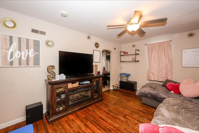 4865 Stellhorn Road, Fort Wayne, IN 46815