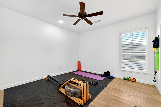 6100 Frio Dr, Midland, TX 79707