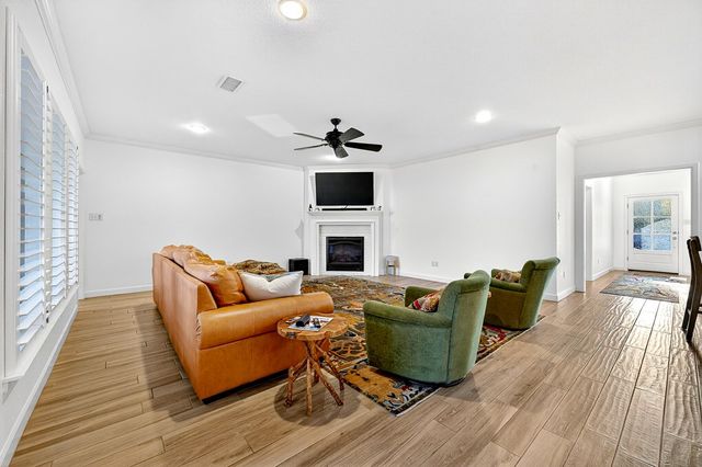 6100 Frio Dr, Midland, TX 79707