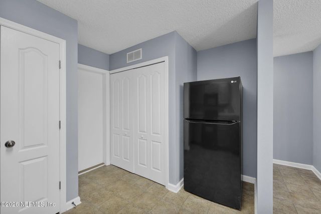 7764 PLAYSCHOOL Lane, Jacksonville, FL 32210