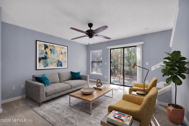 7764 PLAYSCHOOL Lane, Jacksonville, FL 32210