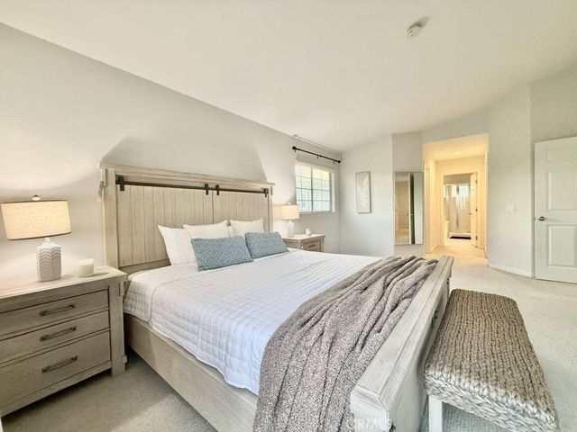 2960 E 20th, Signal Hill, CA 90755