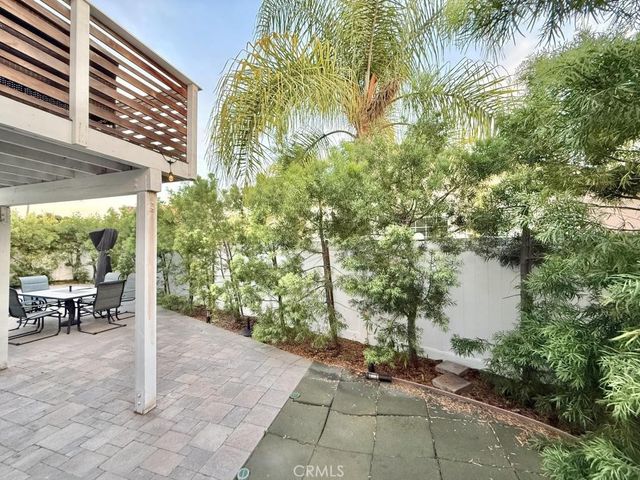2960 E 20th, Signal Hill, CA 90755