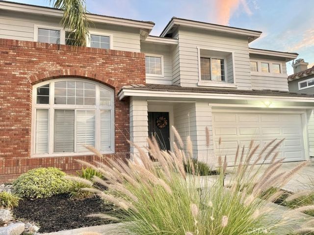2960 E 20th, Signal Hill, CA 90755