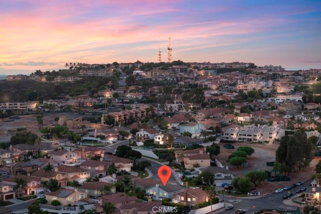 2960 E 20th, Signal Hill, CA 90755