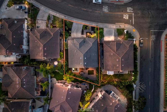 2960 E 20th, Signal Hill, CA 90755