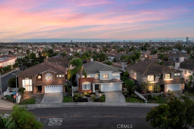2960 E 20th, Signal Hill, CA 90755