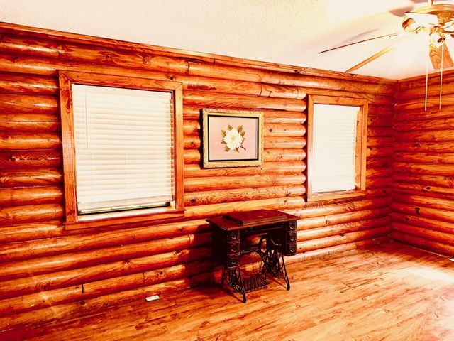 389 Harold Tucker Rd., Purvis, MS 39475